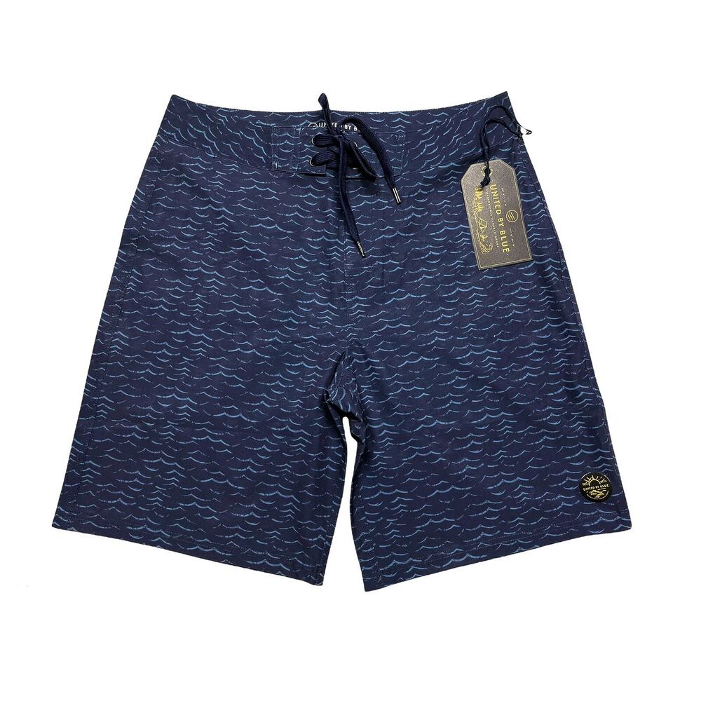 United By Blue Men’s Boardshorts Size‎ 30 (S)  Blue Wave Pattern Swim Trunks NWT